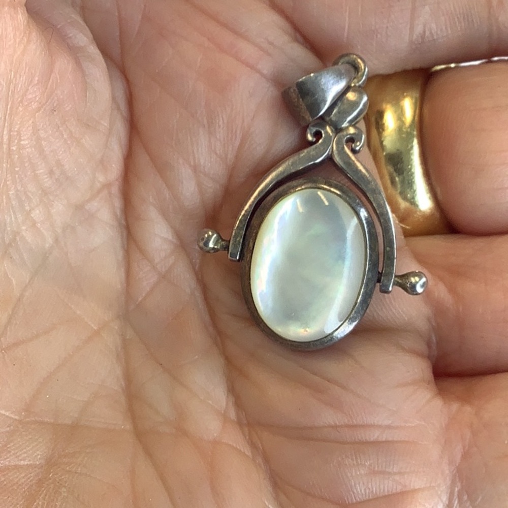 Sterling Silver Moonstone Pendant